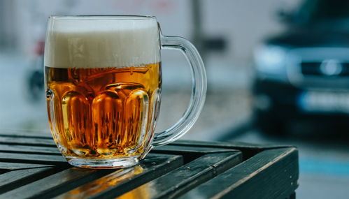 啤酒巨頭齊聚資本市場,在高端市場玩什么花樣